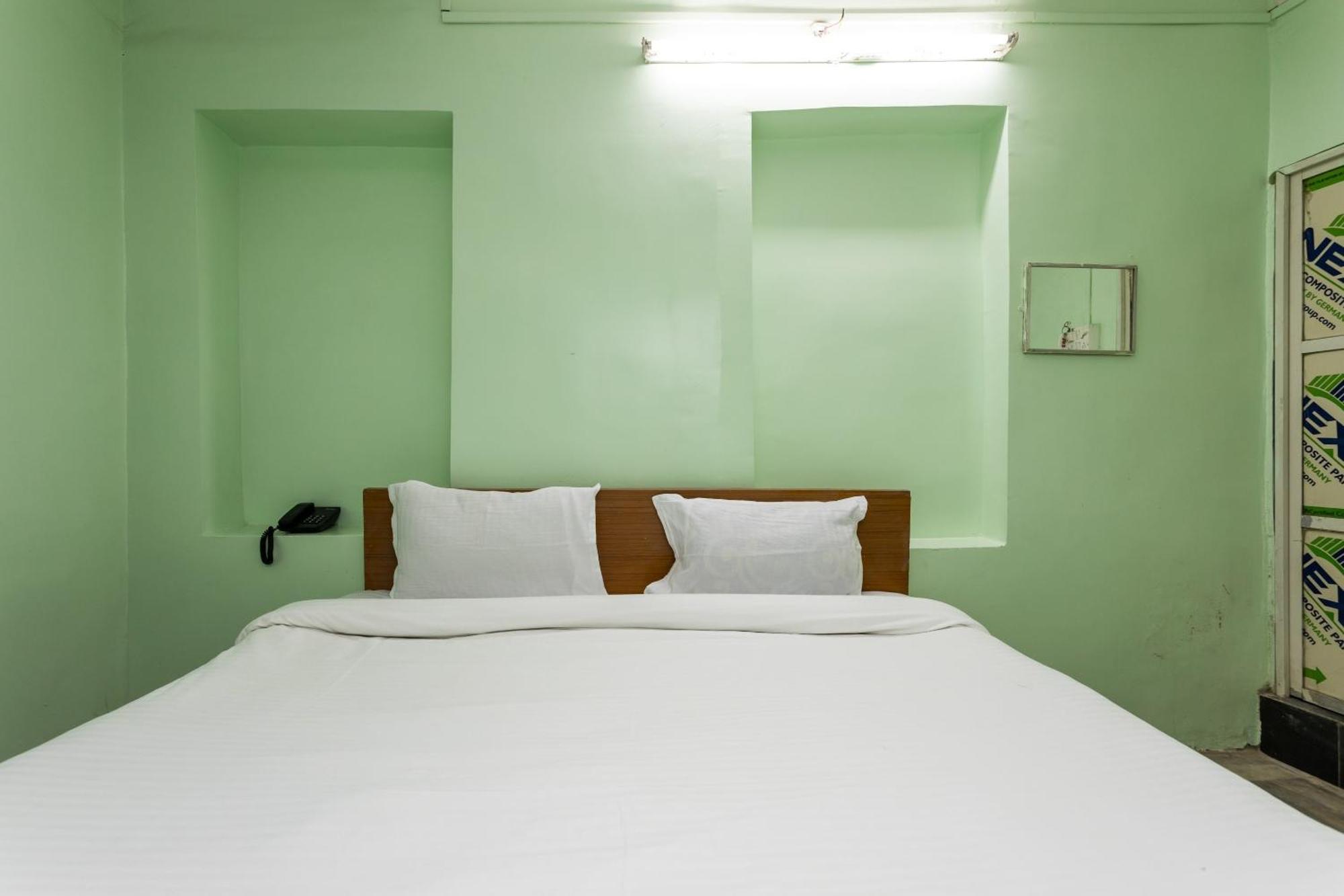 Spot On Hotel Sawera Indore Exterior foto